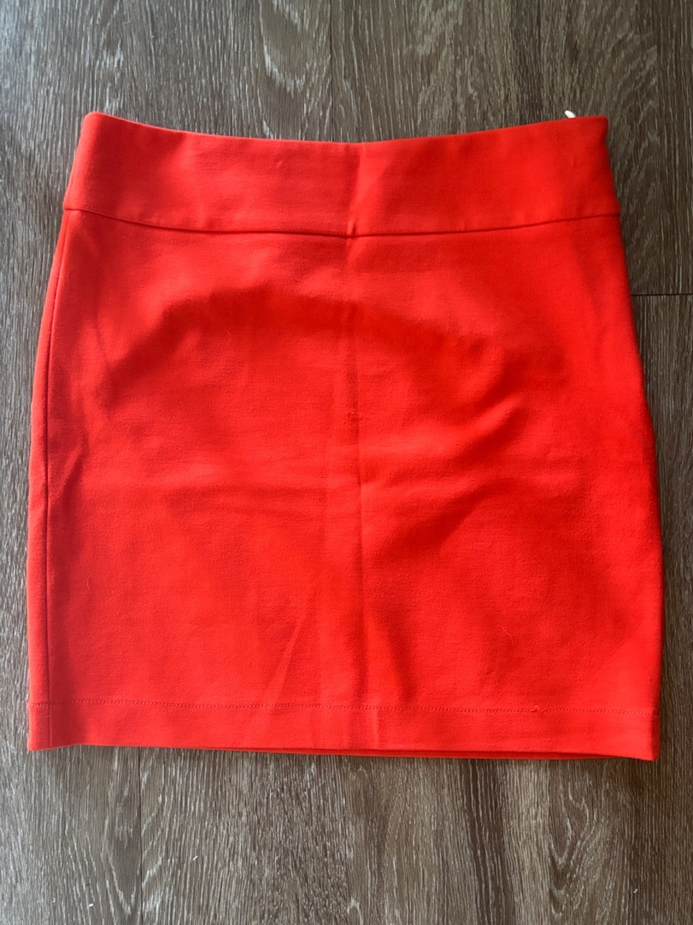 Banana Republic Vibrant Red Mini Skirt Size 4 Small Medium